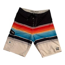 Billabong Platinum x Board Shorts Size 29