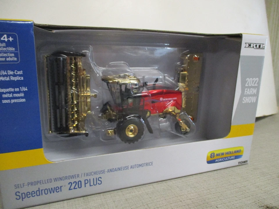 Gold Chase New Holland 220 Plus Toy Windrower "2022 Farm Show" 1/64 Scale, NIB - Image 2 of 4