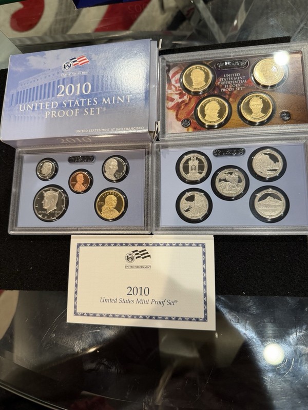 2010 US Mint Clad Proof Set,RARE BLUE BOX  14 Beautiful GEM Coins w/Box & COA