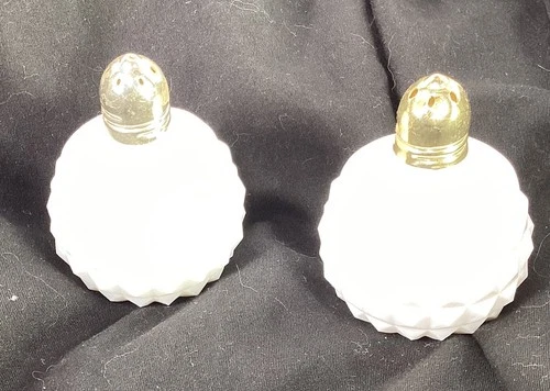 Vintage White Milk Glass Diamond Hobnail Salt & Pepper Set Made in Japan