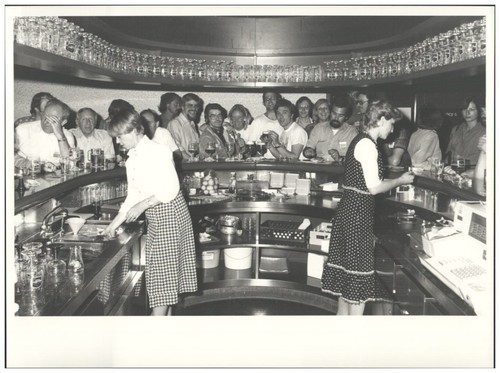 C7379/ Lufthansa Schulungszentrum in Seeheim im Bierkeller Foto 1983 24 x 18 cm - Bild 1 von 2
