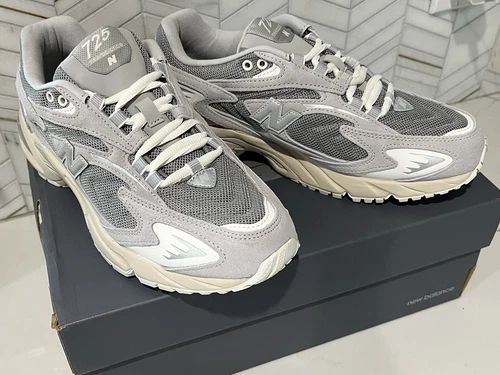 NIB New Balance 725 Raincloud Shoes Sneakers Grey Mens Size 8 ML725AA
