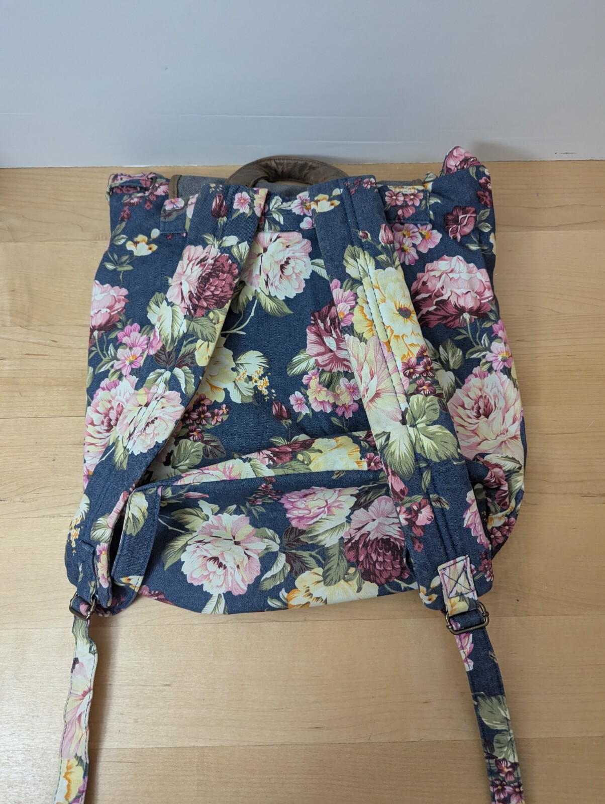 Point Zero Authentic Floral Drawstring Backpack U… - image 4
