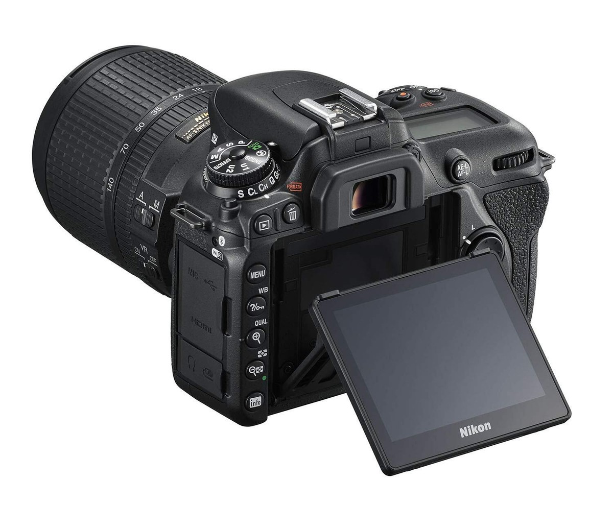 d7500 ニコン　nikon Amazon.com : Nikon D7500 DSLR Camera with 18-55mm Lens