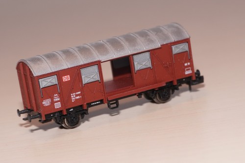 N2/2] Fleischmann 8319 K Geschlossener Güterwagen der DB mit 3 Makel | Zustand: Gebraucht