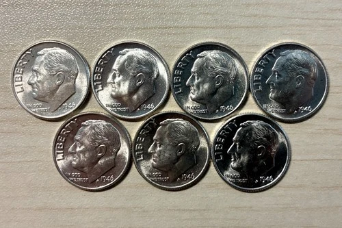 Lot of 7 1946 Silver Roosevelt Dimes, Brilliant Uncirculated