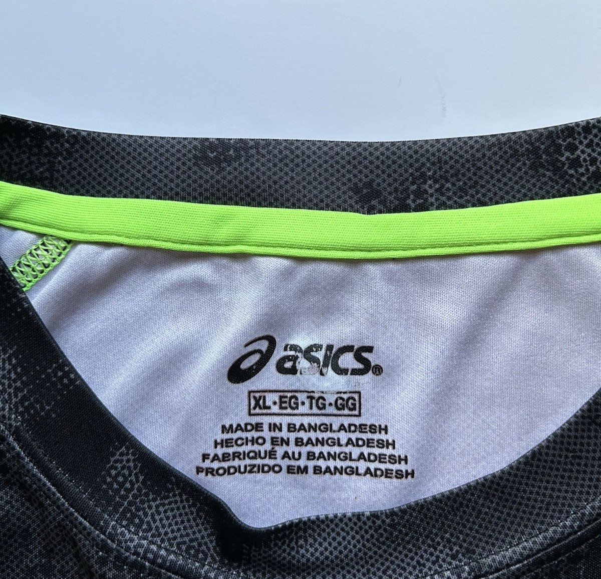 ASICS Running Performance Black Camo Pattern Shir… - image 5