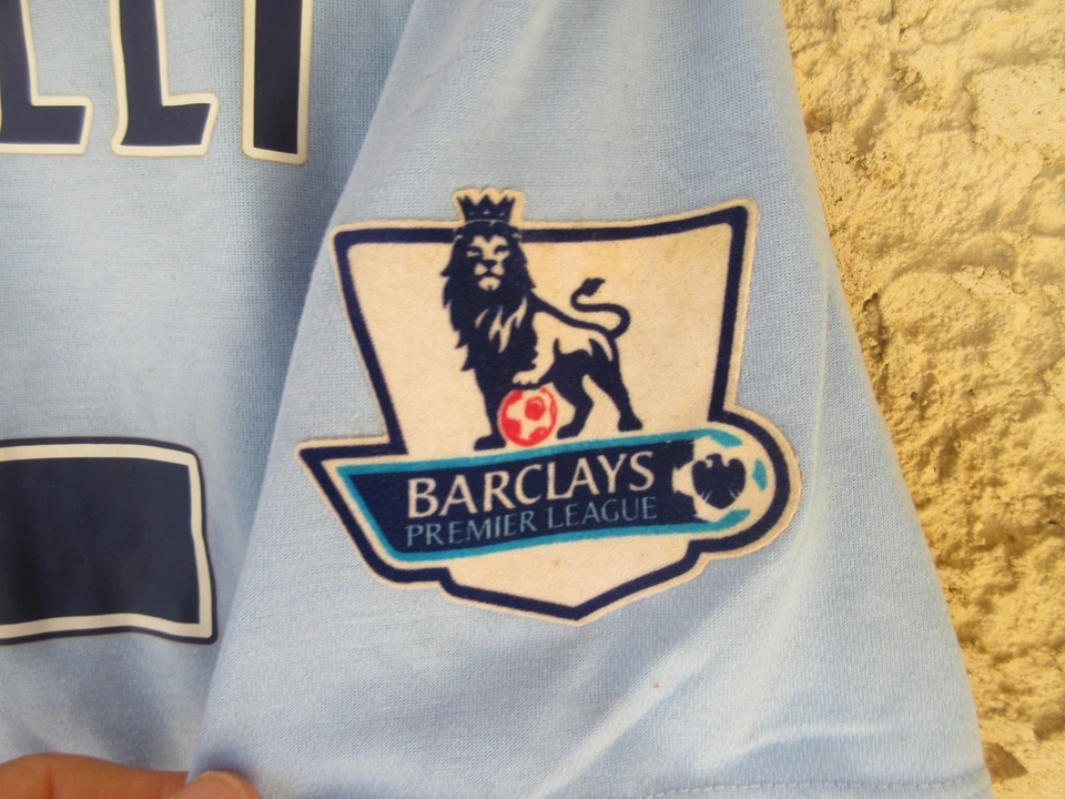 Maillot MANCHESTER CITY 2012 BALOTELLI n°45 vintage football shirt UMBRO 38 S - Photo 3/4