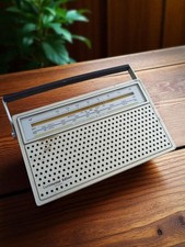 Poste radio vintage ancien à restaurer, non testé
