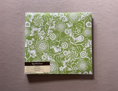 12 X 12   Green/White Floral  Scrapbook Album, Holds 20 Top-Loading Layouts, NEW