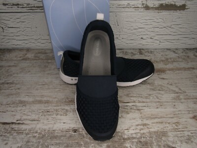 easy spirit women's twist sneaker