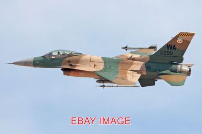 FOTO FLUGZEUG GENERAL DYNAMICS F-16C '86-299 / WA' C/N 5C-405. FULL US MILITA