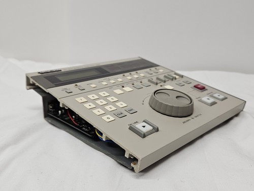 OEM UNIT UNTESTED TASCAM RC-801 *AS IS* FOR PARTS REMOTE CONTROL / FREE SHIPPING