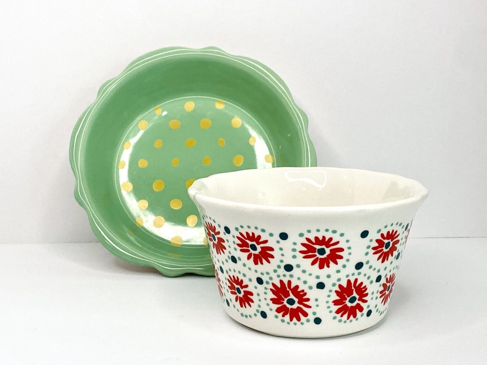 Pioneer Woman JOY Mini Pie Plate 5" & HOLIDAY DAISY 7oz Ramekin Stoneware Set 2