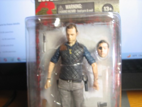 McFarlane Toys Series 4 AMC TWD Walking Dead The Governor 5" Actionfigur - Neu - Bild 5 von 7