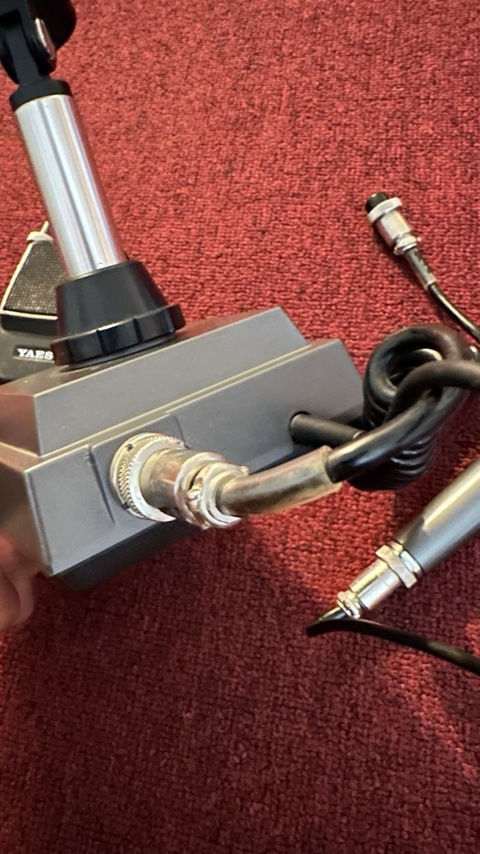 Yaesu MD-1 C8 Vintage Ham Radio 8-Pin Desk Microphone