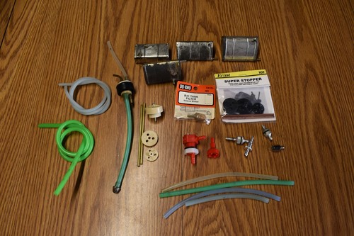 VINTAGE WHOLESALE LOT PERFECT R/C AIRPLANE FUEL TANKS Clunkers Stoppers