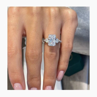 Radiant cut 5.50ct Lab Grown Diamond IGI Certified Wedding Ring 18k White Gold - Image 1 of 4