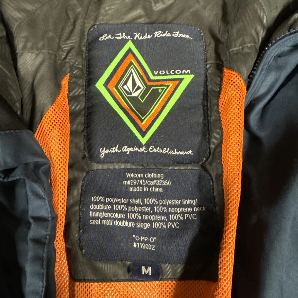 Vintage Volcom Lightsaver Snowboard Jacket Men’s Medium - Image 3 of 4