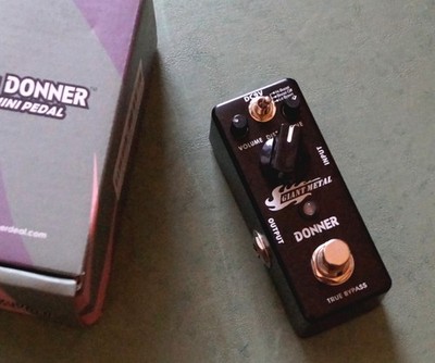 Donner - Giant Metal - Distortion/Verzerrer Pedal für E-Gitarre