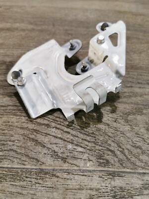 Mercedes-Benz C Class W205 Exhaust Emission Gas Module Bracket 
