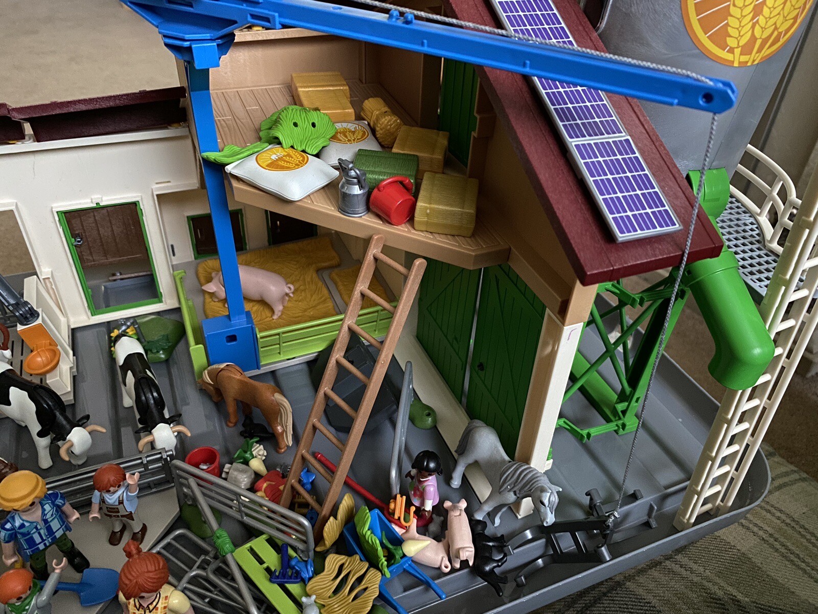 Playmobil 70132 Country Farm Barn with Silo Animals & Figures eBay