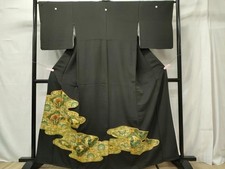 Heiwaya Kimono Luxurious black tomesode piece embroidery phoenix flower pattern