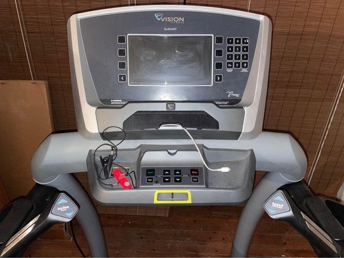 Tapis roulant T40 Elegance, professional fitness machine, slightly used - Foto 2 di 5