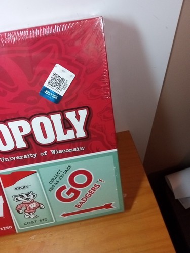 WISCONSIN-OPOLY Board Game Alumni Students Friends Madison Wisconsin New Sealed - Picture 4 of 9