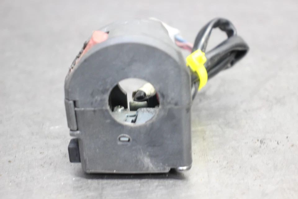 08-14 DUCATI MONSTER 696 Right Kill Switch Foto 2 de 4