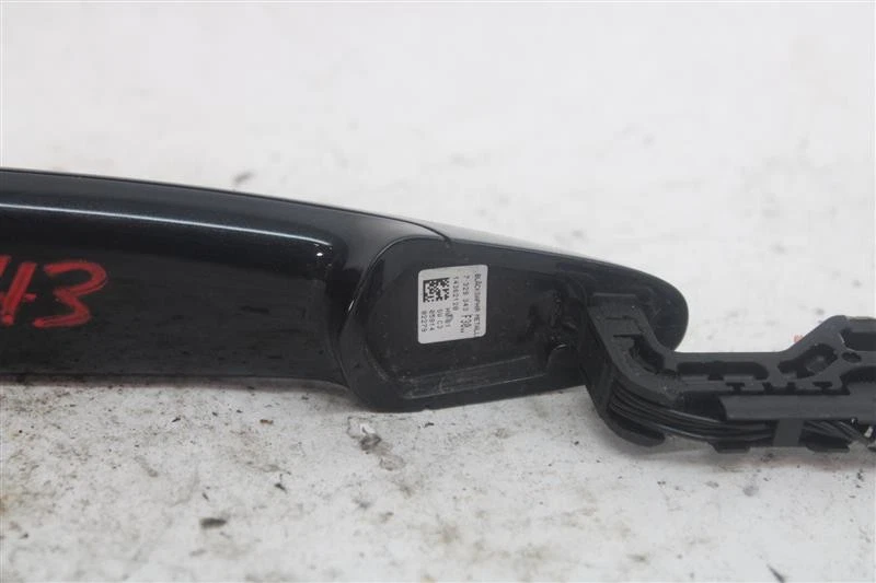 Exterior Door Handle BMW 428i 430i 435i 440i M4 2014-2019 Left 1303647 Foto 3 de 4