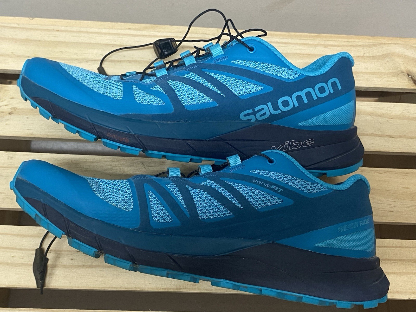 Scarpe da trail running Salomon Vibe Sense Ride Ortholite da donna 7 5 verde acqua blu usate in ottime condizioni