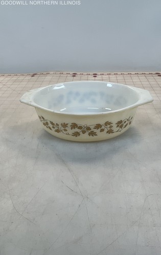 Vintage Pyrex 1.5qt Casserole Dish Golden Acorn Pattern