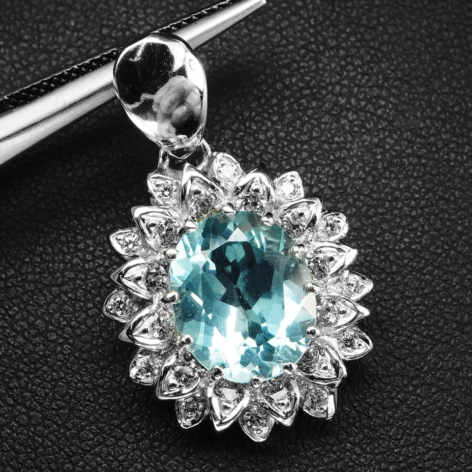 Colgantes florales con halo de oro blanco de plata de ley 925 de 4,12 quilates de aguamarina azul marino Foto 2 de 4