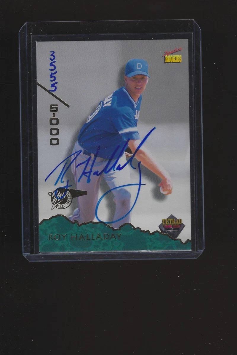 Roy Halladay Autographed Baseball Sports Trading Cards
