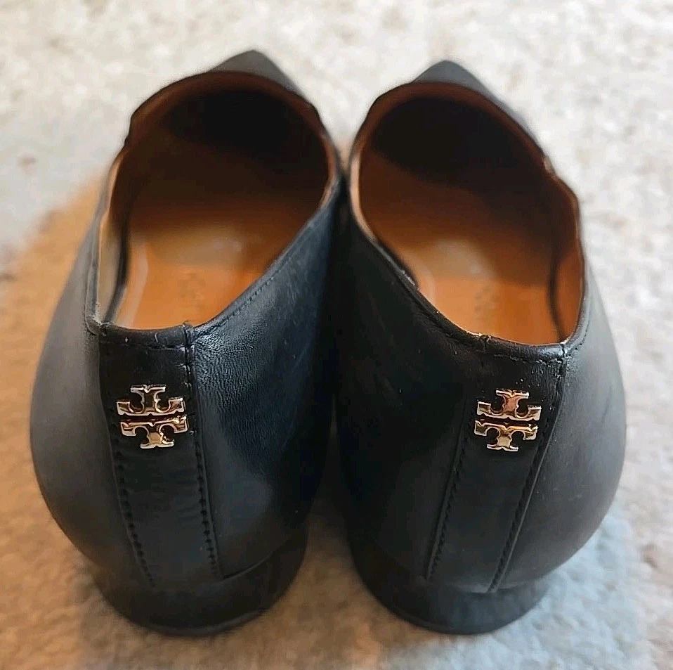 Tory Burch Loafers Flat Shoes Leather Black Gold Logo 74328 5930 Size US 7 - Image 4 of 4