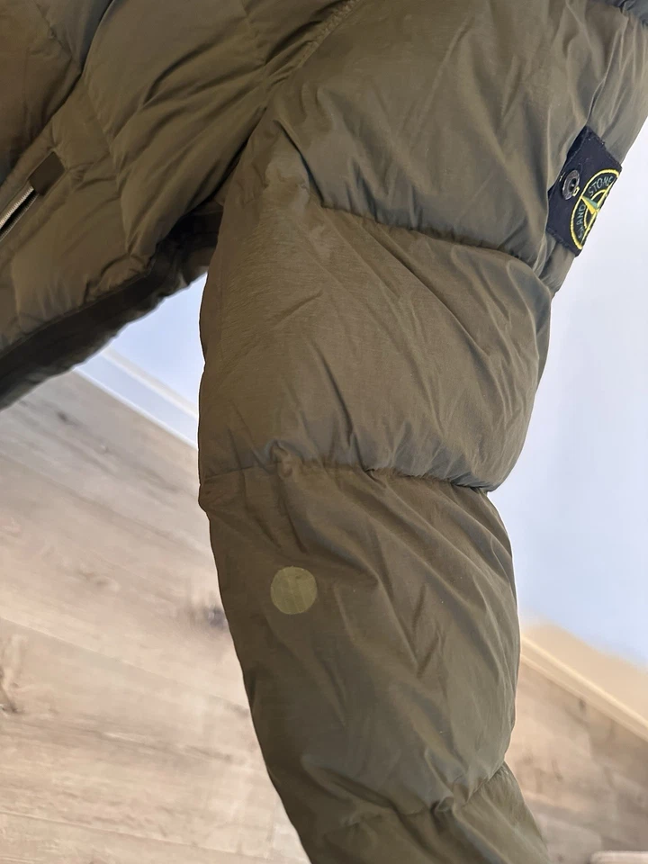 Stone Island Herren Daunenjacke grün Kapuze Reißverschluss kurz XL 791543728 - Bild 4 von 4