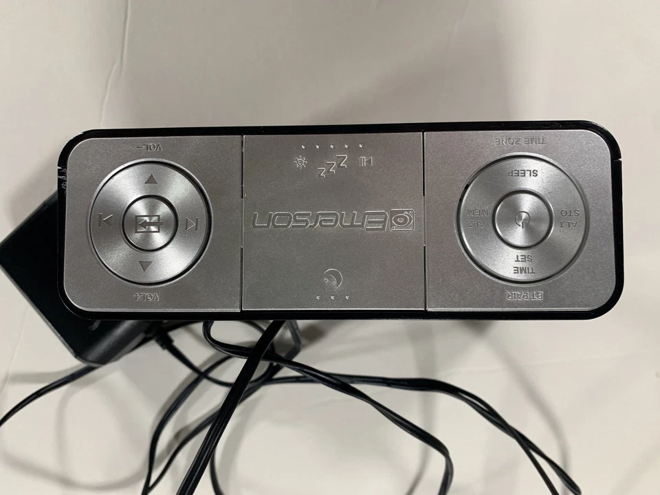 LED SmartSet Emerson Digital Alarm Clock Chord w/ USB & Aux Port/Dimmer Control - Image 2 of 4