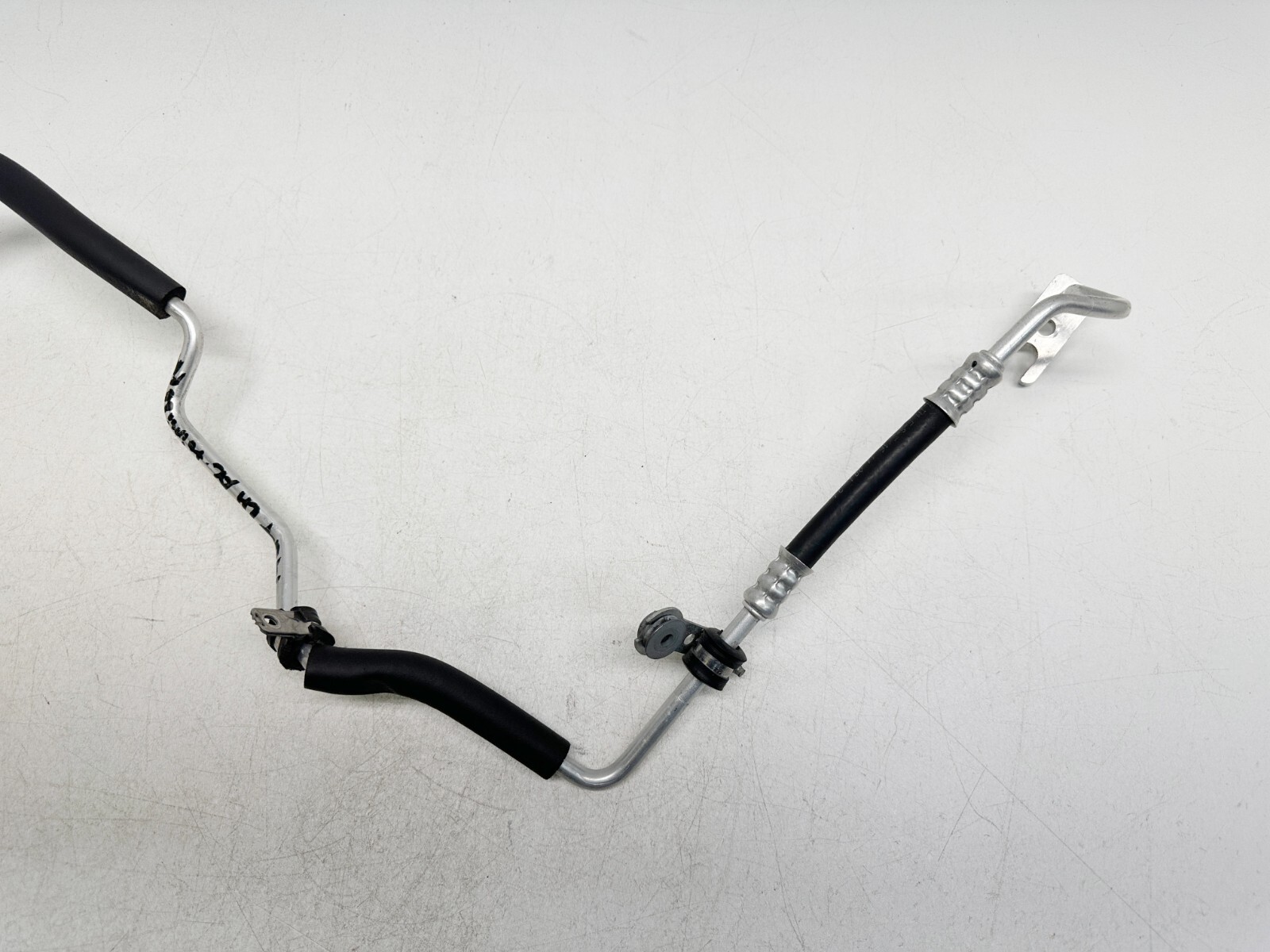 H504139 2014-2024 Maserati Quattroporte AC Condenser to Inside Hose Pipe Line