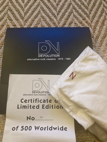 DEVOLUTION (Alternative Rock Classics 1975-1985) 12" box set v limited edition - Picture 4 of 6