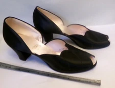 40's DANIEL GREEN  Shoes COMFY SLIPPERS Peep Toe Satin size 5 HOLLYWOOD