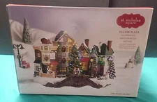 St. Nicholas Square "Village Plaza" Style: 14STXVH18 Illuminated Motion NEW 2021