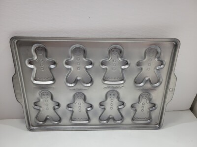 Ekco Baker's Secret Nestle Tollhouse Cookie Creations 11x16