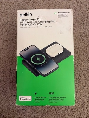 Belkin Boostcharge pro 2-in-1 Magnetic Charging Travel Pad 15W Qi2 Opened