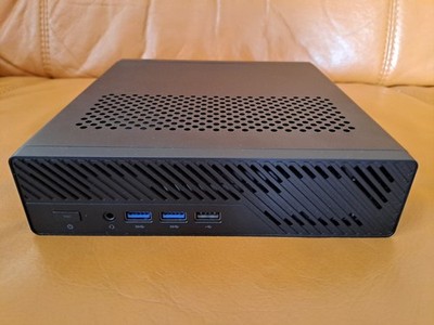Minisforum MS A2 Mini Workstation Ryzen 9 7945 HX