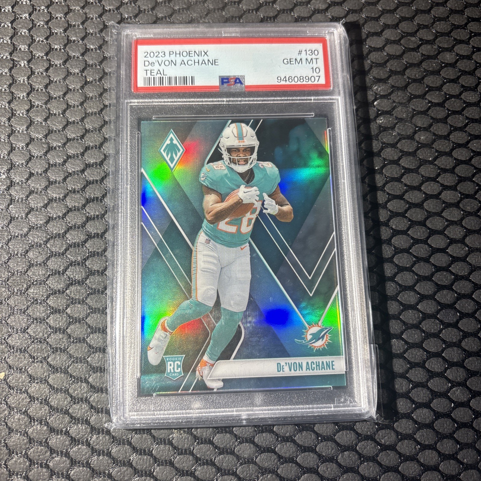 2023 Panini Phoenix - Rookies De'Von Achane #130 Teal /150 (RC)