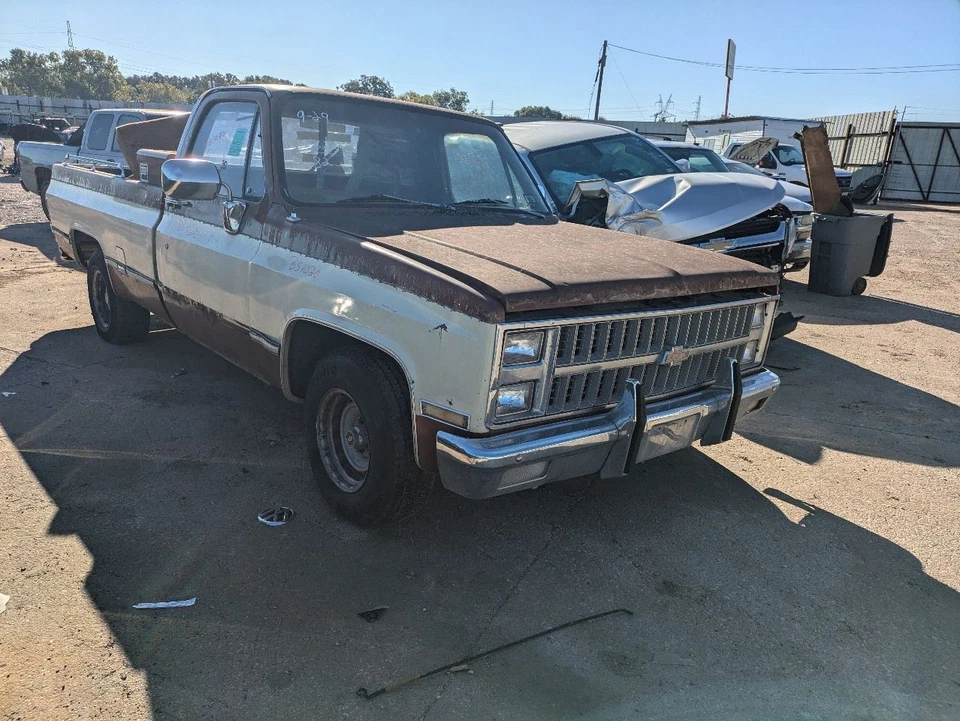 Engine 8-350 5.7L VIN M 8th Digit Fits 75-85 CHEVROLET 10 PICKUP 570320 - Image 2 of 4