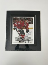 Frameworth Jonathan Toews Auto Frame/Poster
