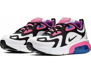 nike youth trainers