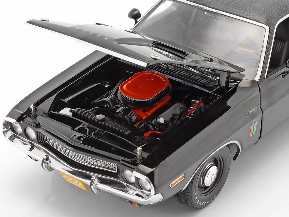Dodge Challenger R/T Le Fantôme Noir 1970 Échelle 1:18 Greenlight 13614 - Photo 2/4
